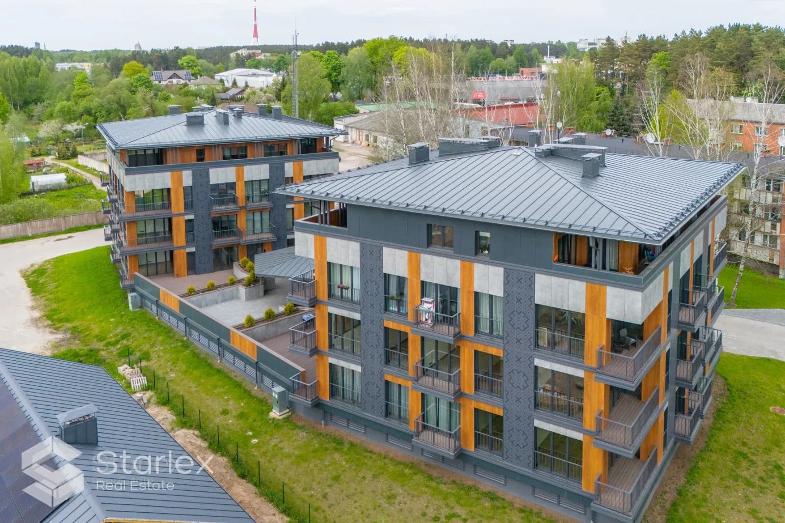 Mežmalas iela 10, Zemgales priekšpilsēta, Rīga