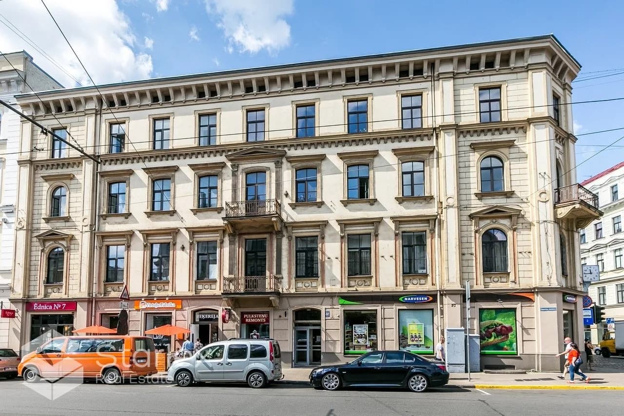 Komercplatības nelielam salonam/darbnīcai Vecrīgā